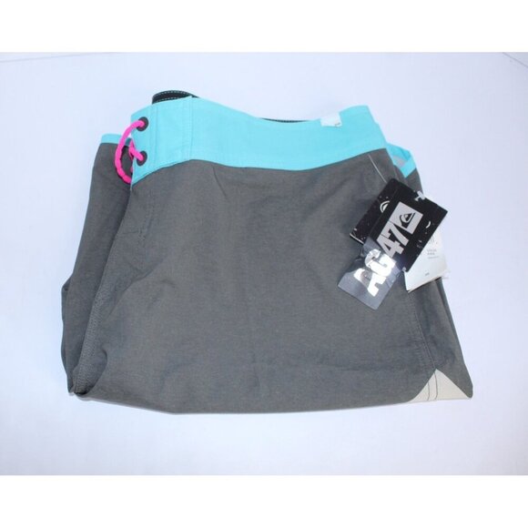 Quick Silver Swim Shorts Men's 38 Gray Blue Scotch Guard Pockets Swimwear Beach - Picture 12 of 12